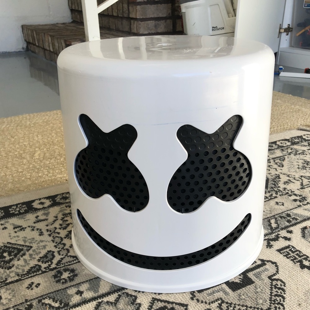 Marshmallow Mask